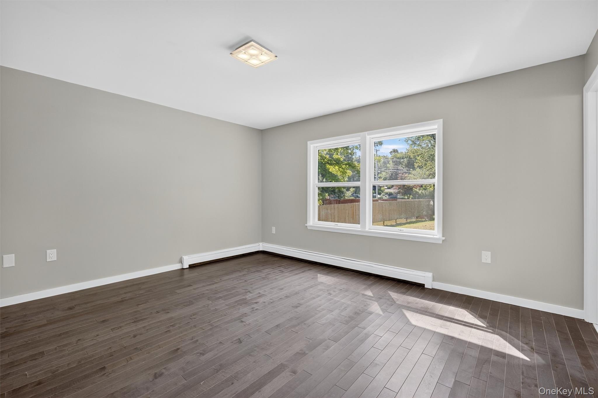 619 Creekside Road Property Photo 18
