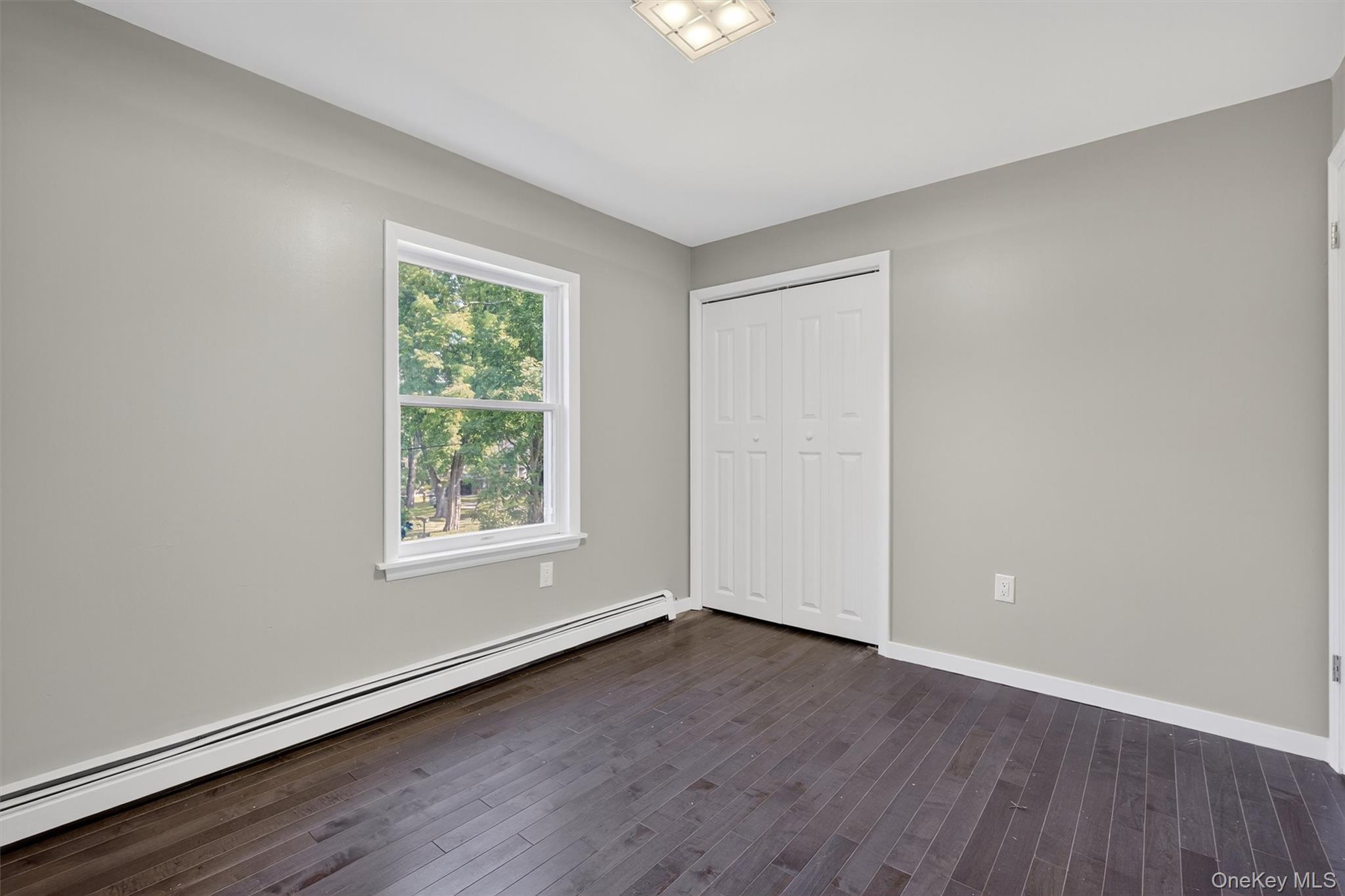 619 Creekside Road Property Photo 23