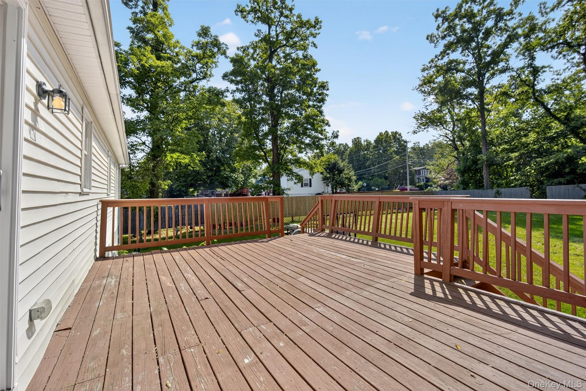619 Creekside Road Property Photo 34
