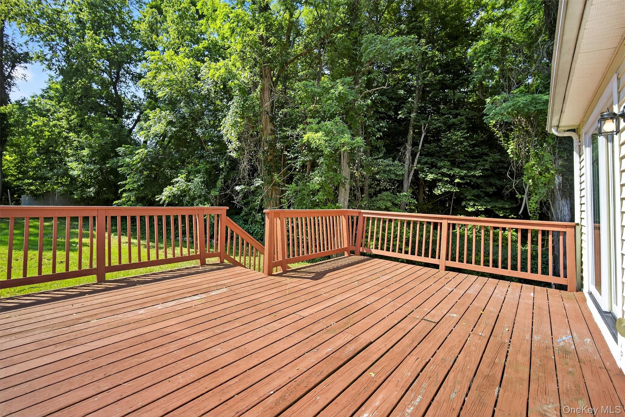 619 Creekside Road Property Photo 35