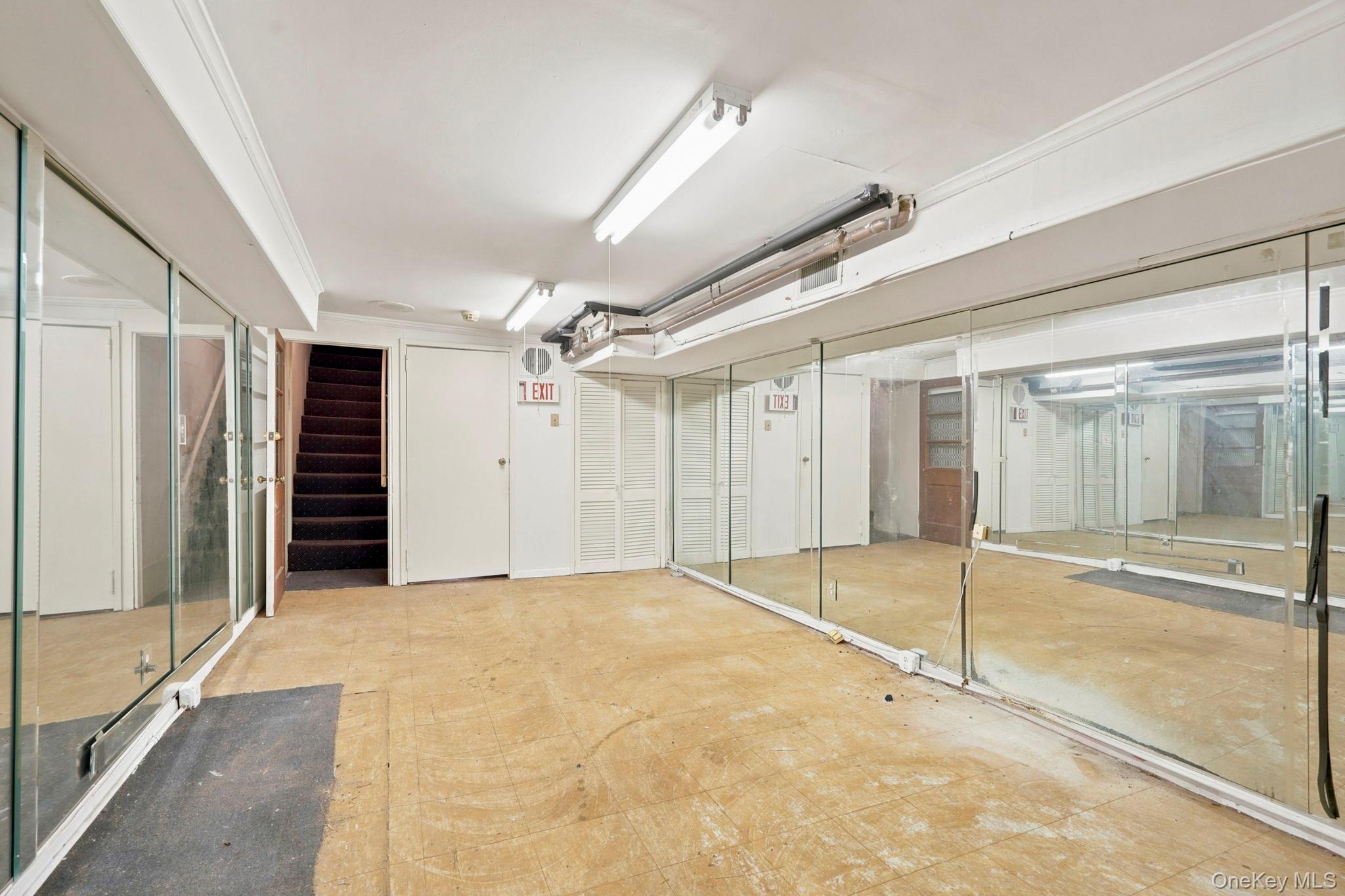 135 Mamaroneck Avenue Property Photo 20