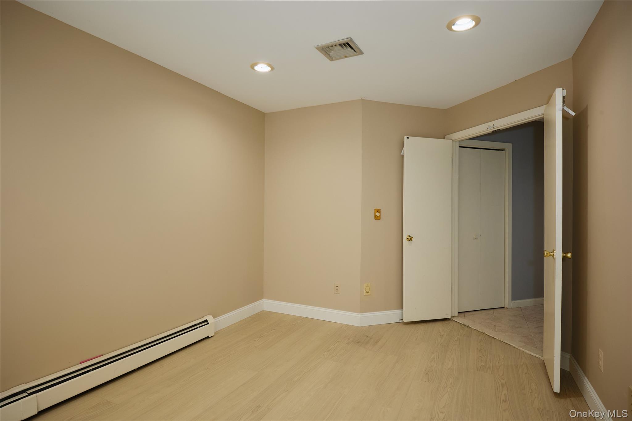 23 Evon Court Property Photo 12