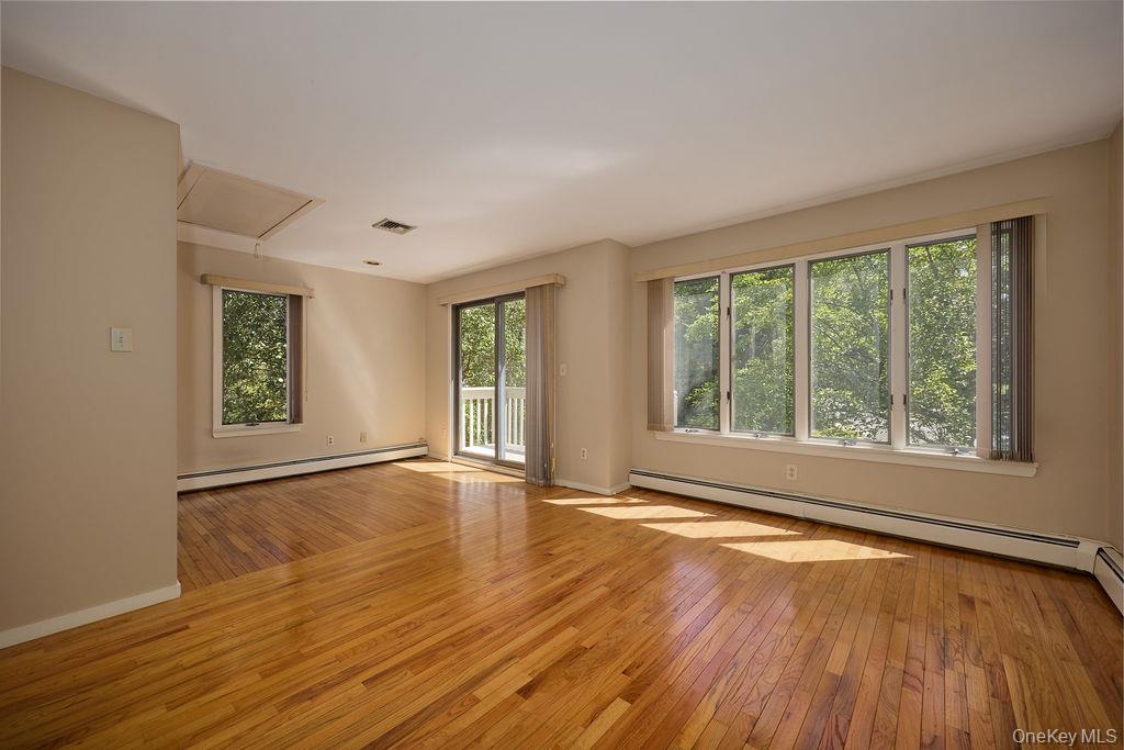 23 Evon Court Property Photo 18