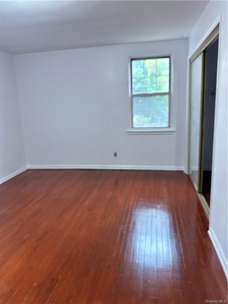 101 Carpenter Avenue E12 Property Photo 4