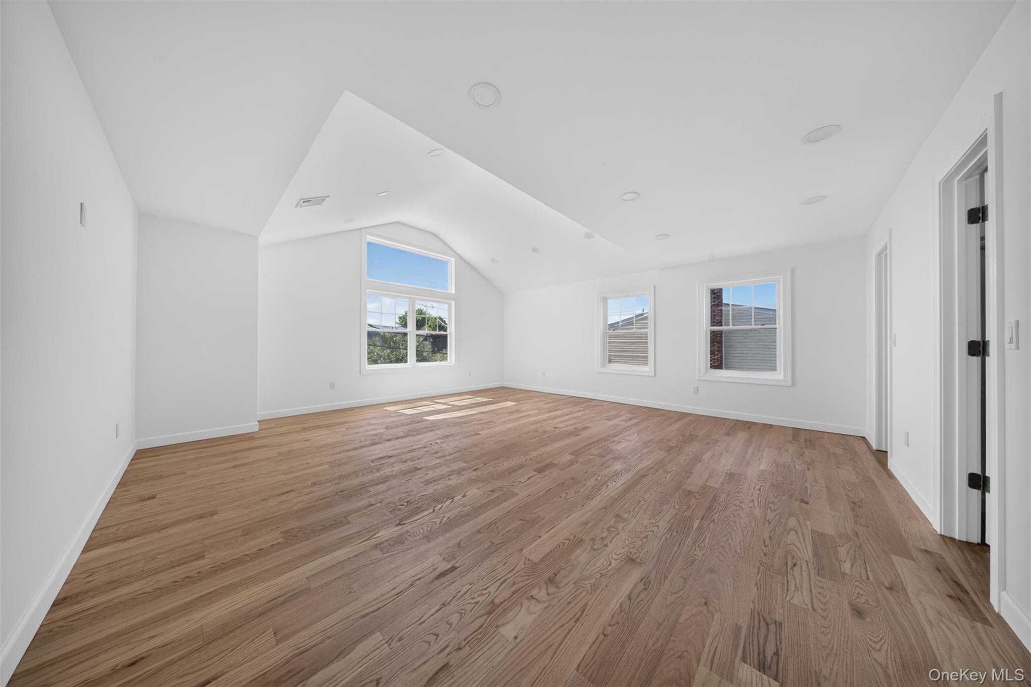 139 Miller Avenue Property Photo 15