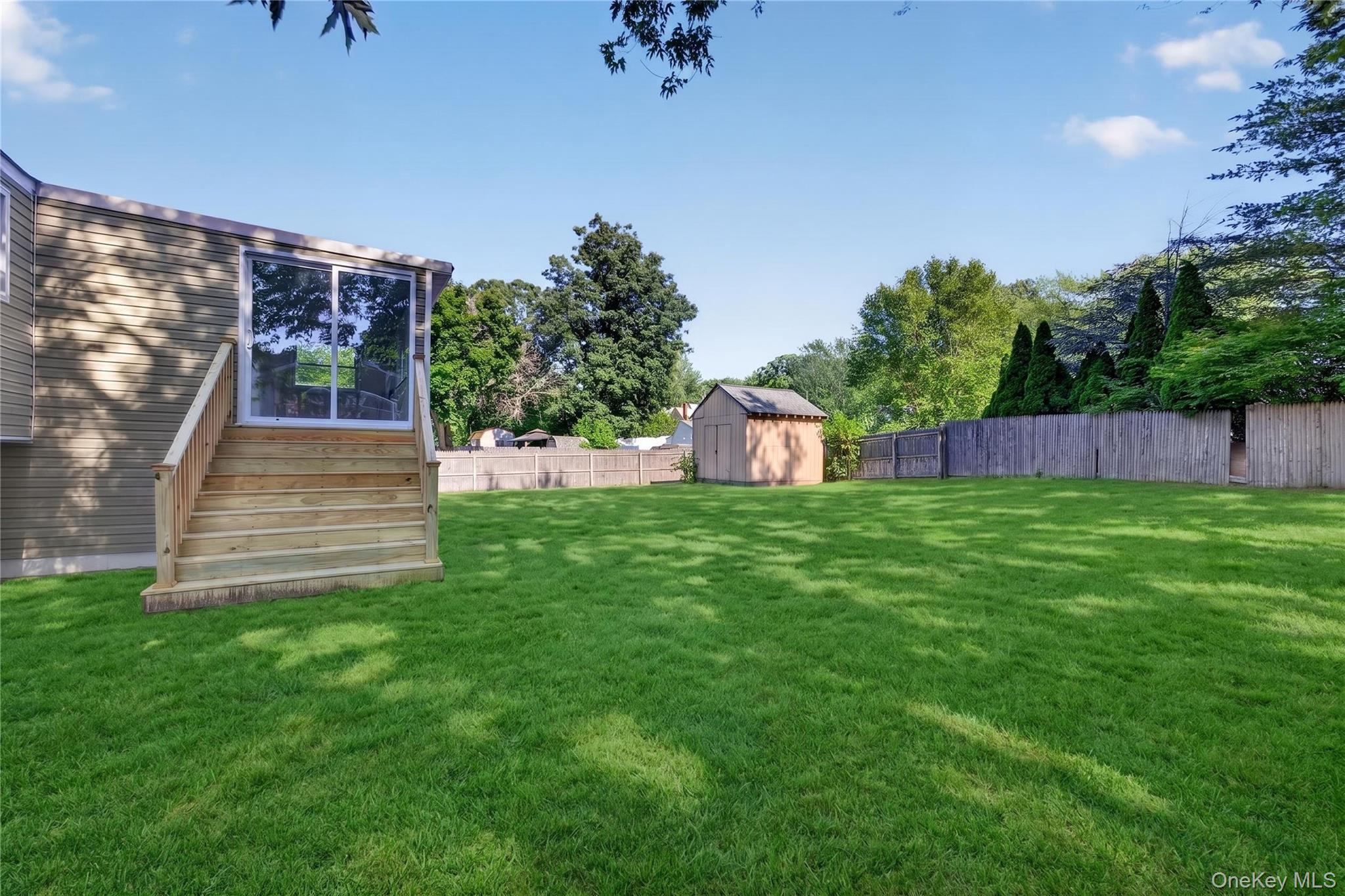 42 Crestwood Lane Property Photo 8