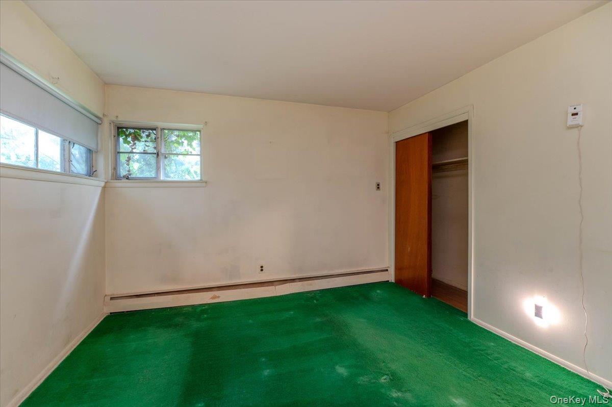 72 Twin Avenue Property Photo 8