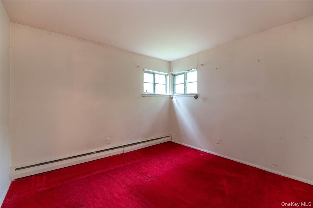 72 Twin Avenue Property Photo 10