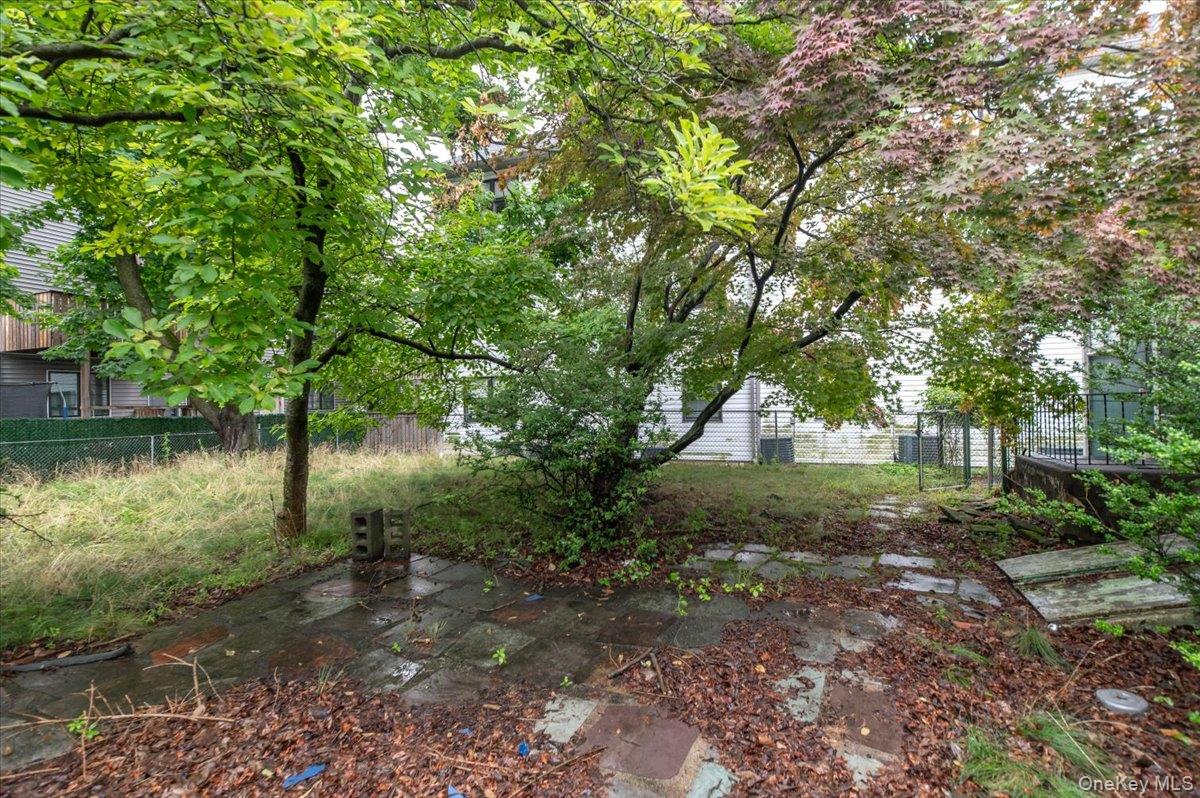 72 Twin Avenue Property Photo 20