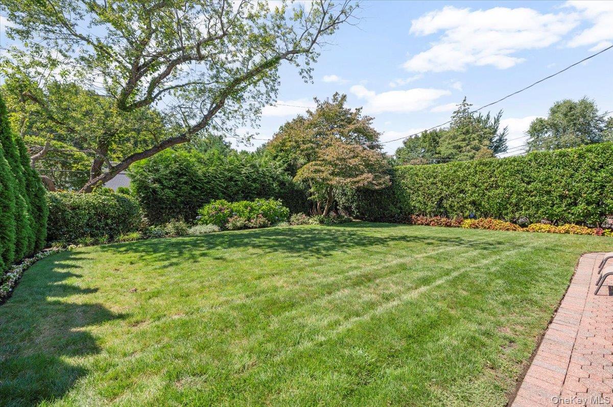 96 Huntington Road Property Photo 26