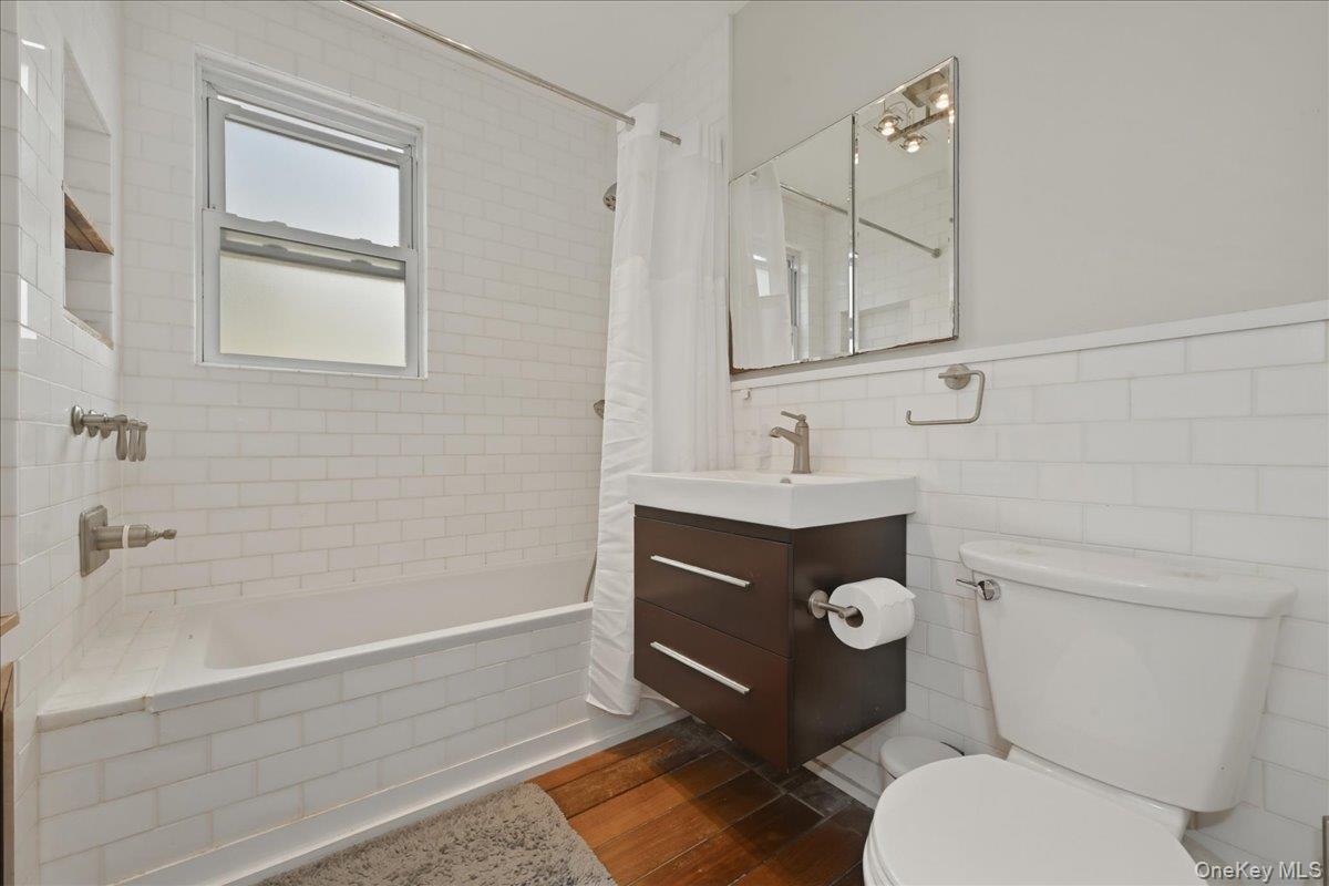 991 Cottage Place Property Photo 21