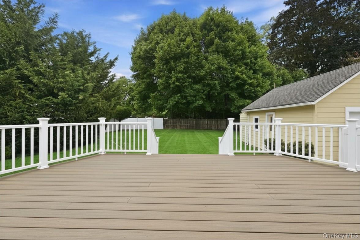 991 Cottage Place Property Photo 26