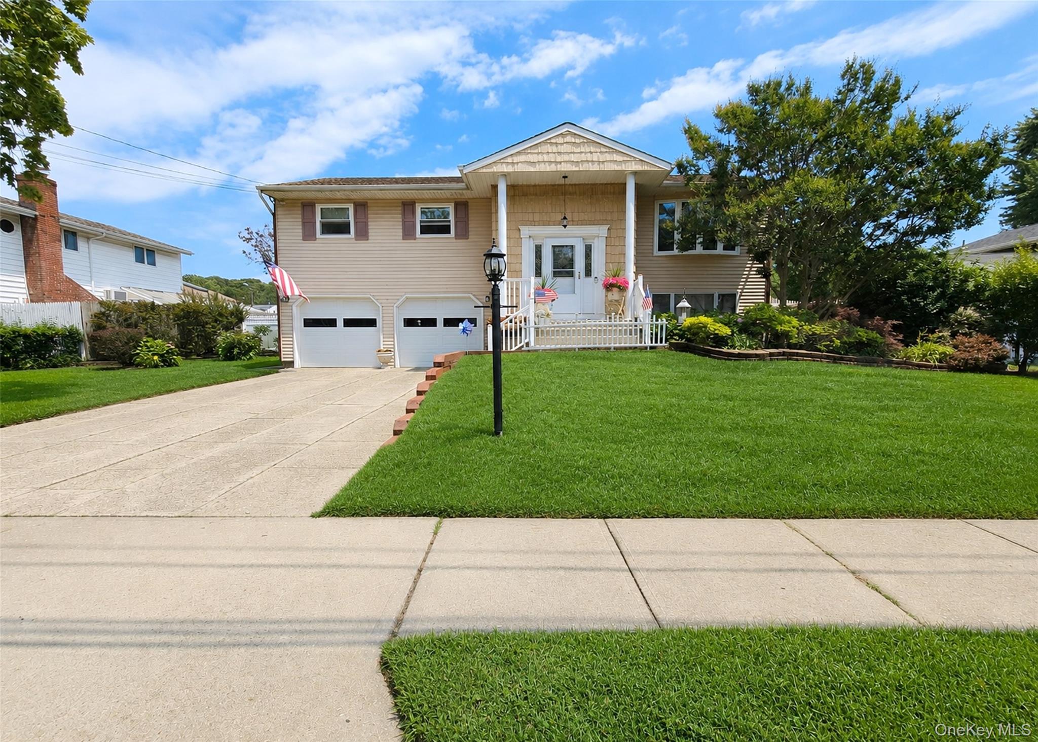 7 Sterling Drive Property Photo 1