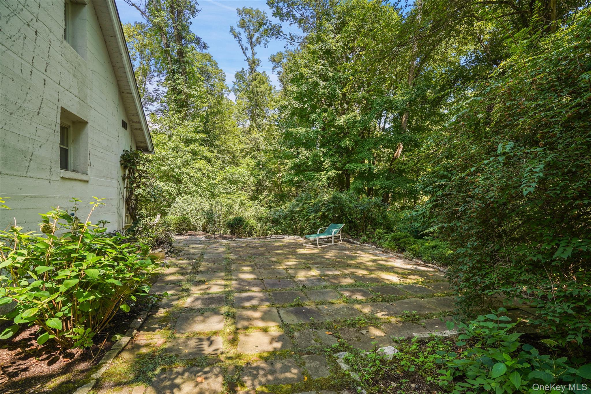 382 Bedford Center Property Photo 14