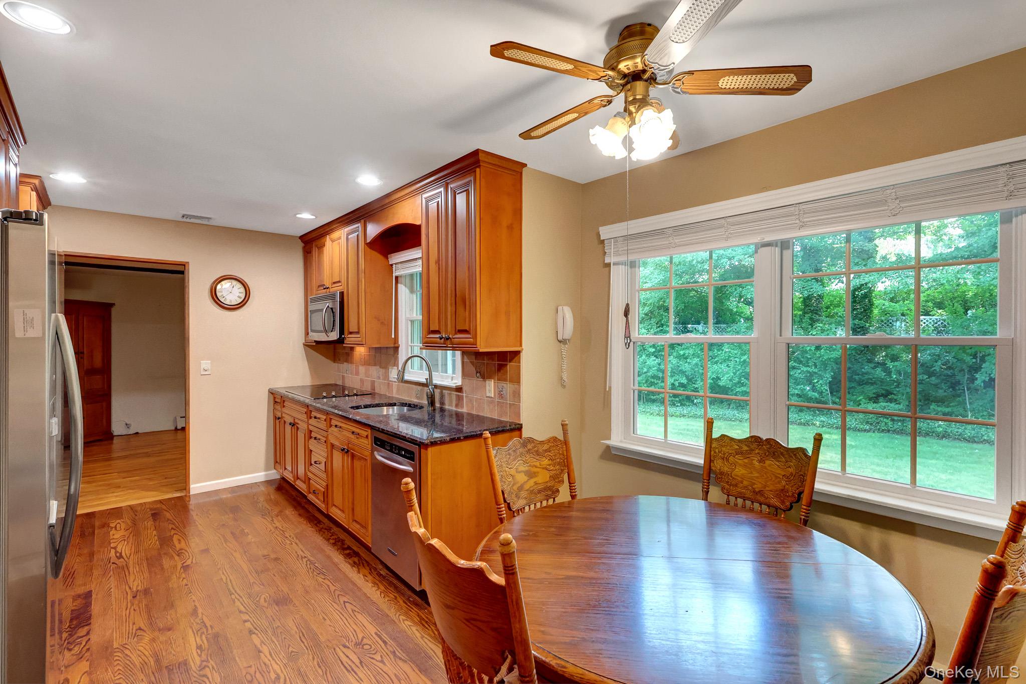 9 Pleasant Drive Property Photo 13