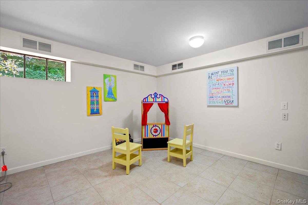 55 Argyle Road Property Photo 36