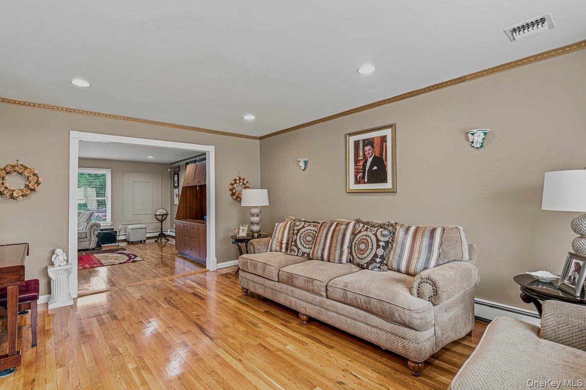 91 Macgregor Avenue Property Photo 12