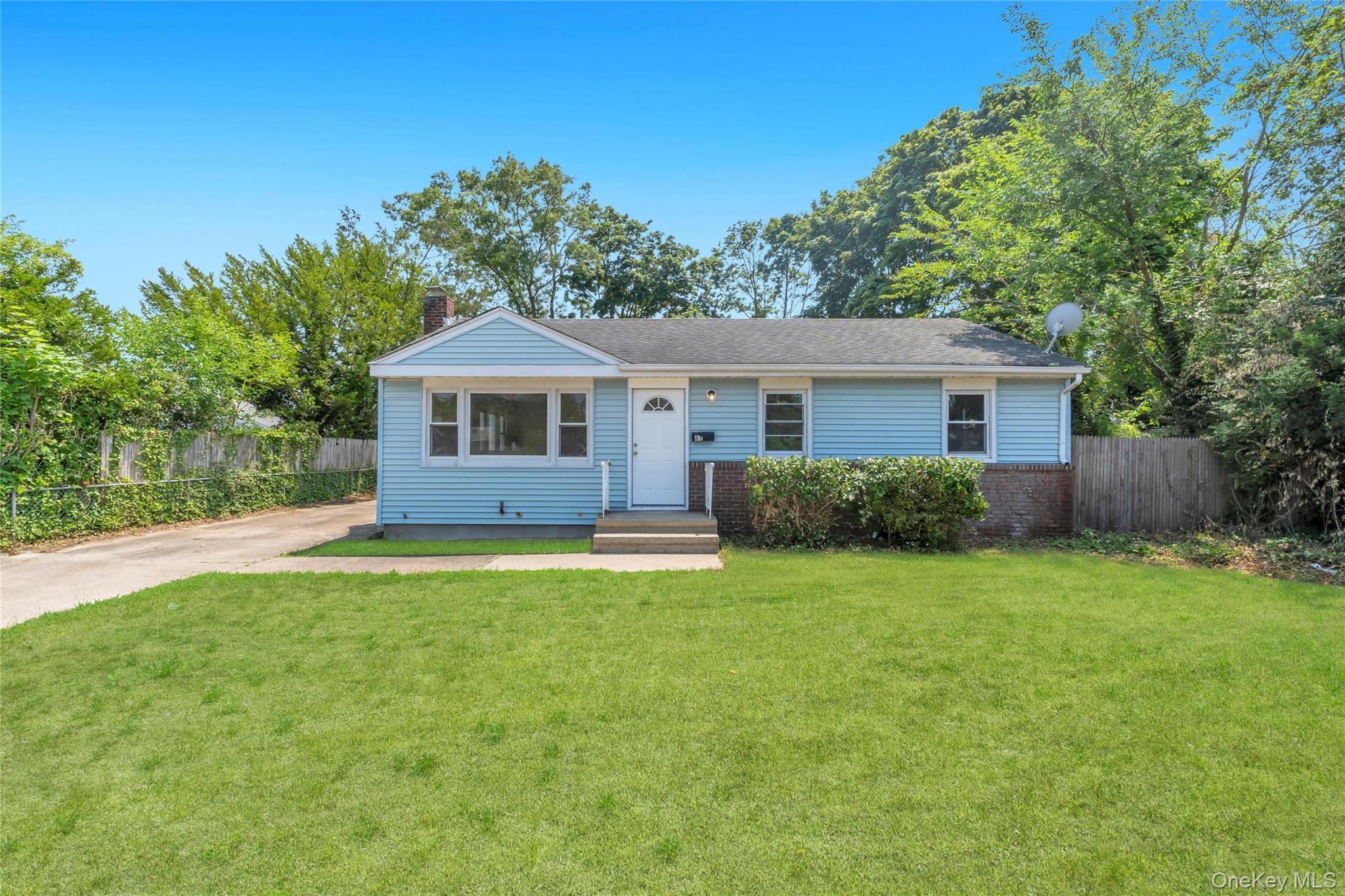 61 Herbert Circle Property Photo 2