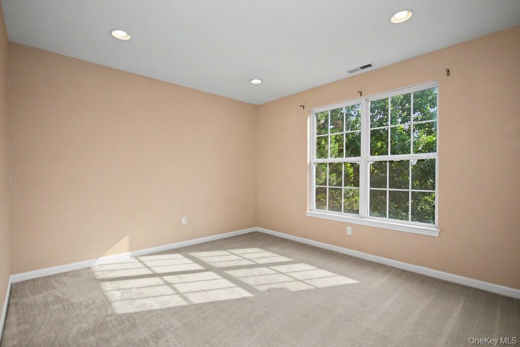427 Vassar Place Property Photo 24