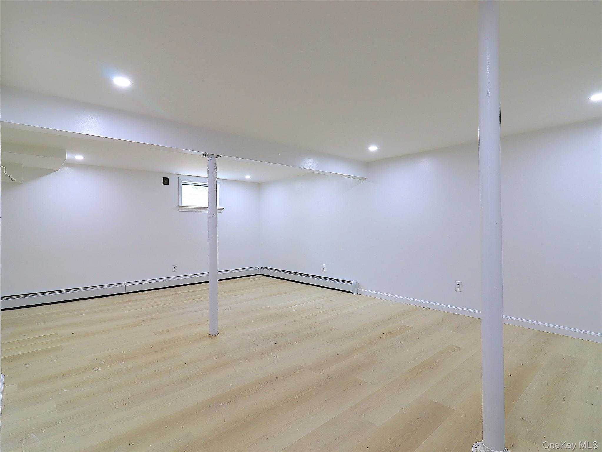 7 Locust Street Property Photo 18