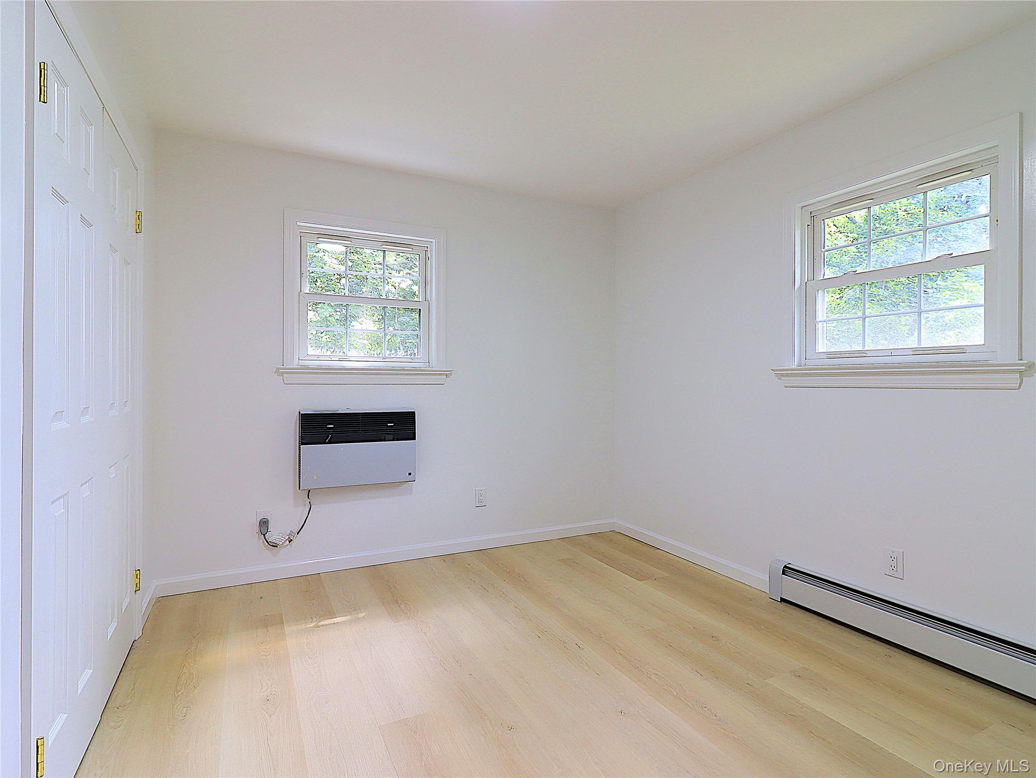 7 Locust Street Property Photo 20