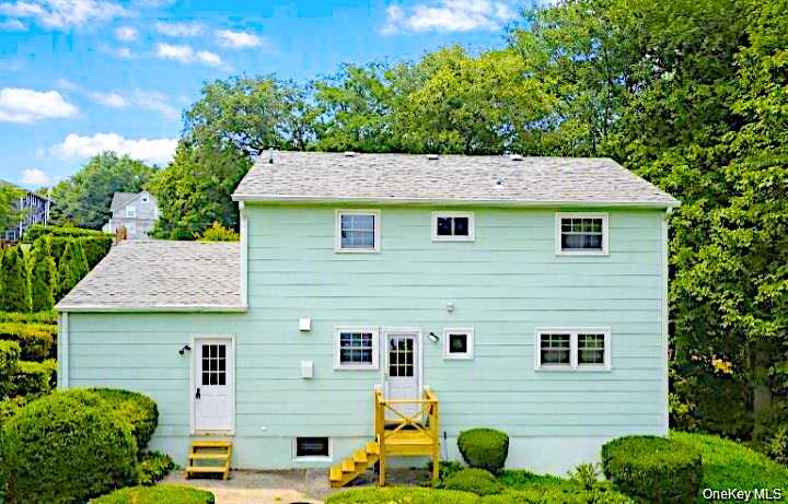 7 Locust Street Property Photo 27