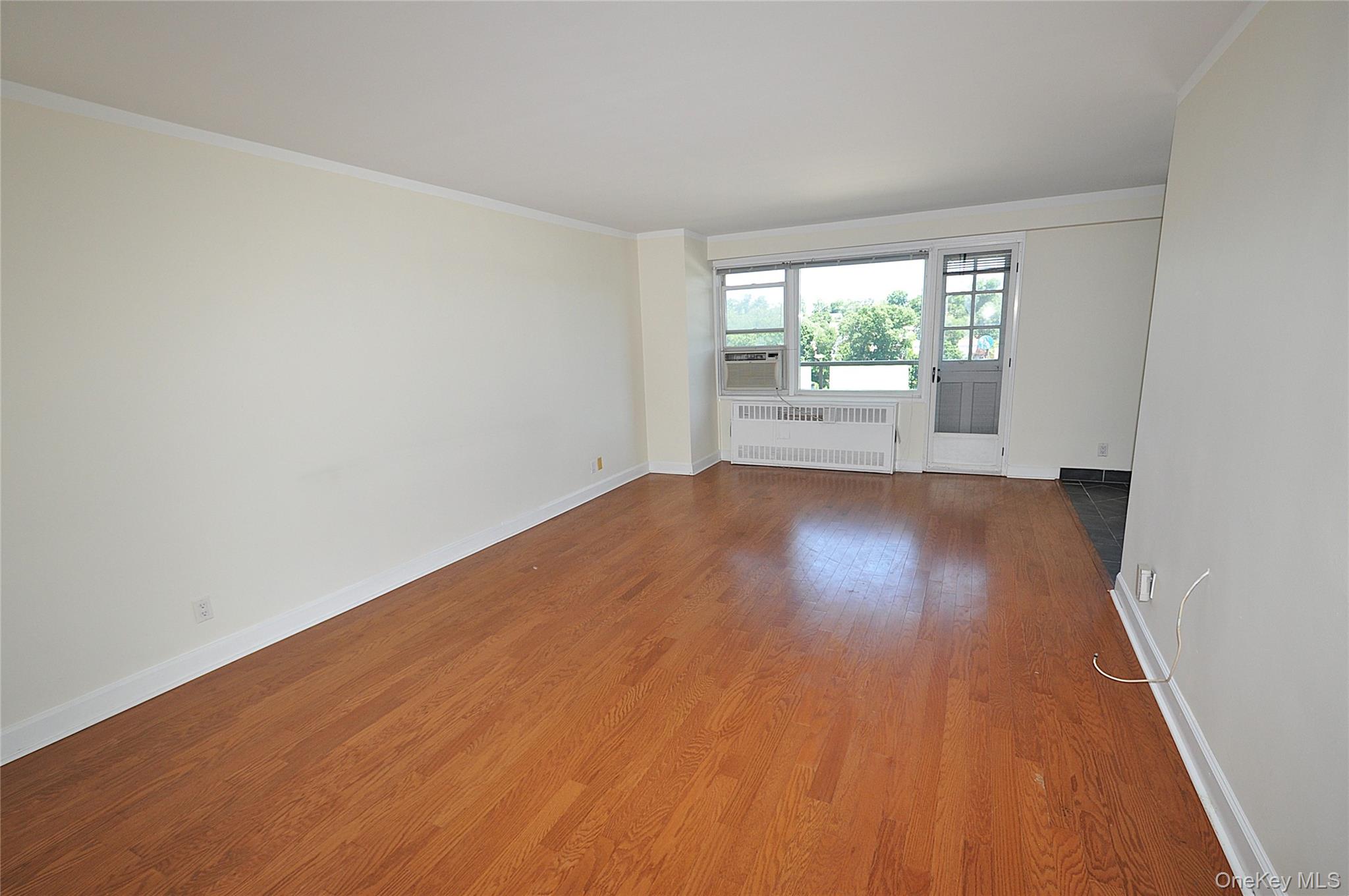 1853 Central Park Avenue 3f Property Photo 9