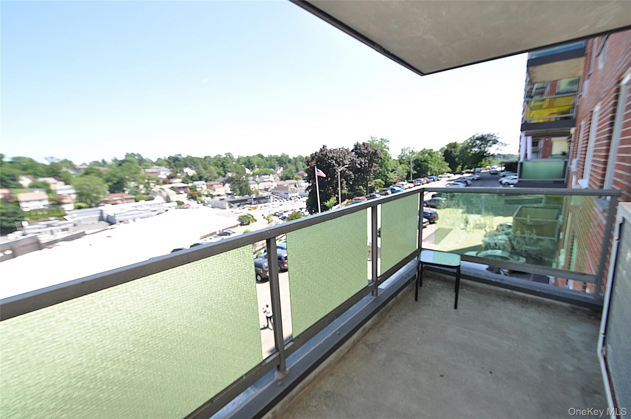 1853 Central Park Avenue 3f Property Photo 13
