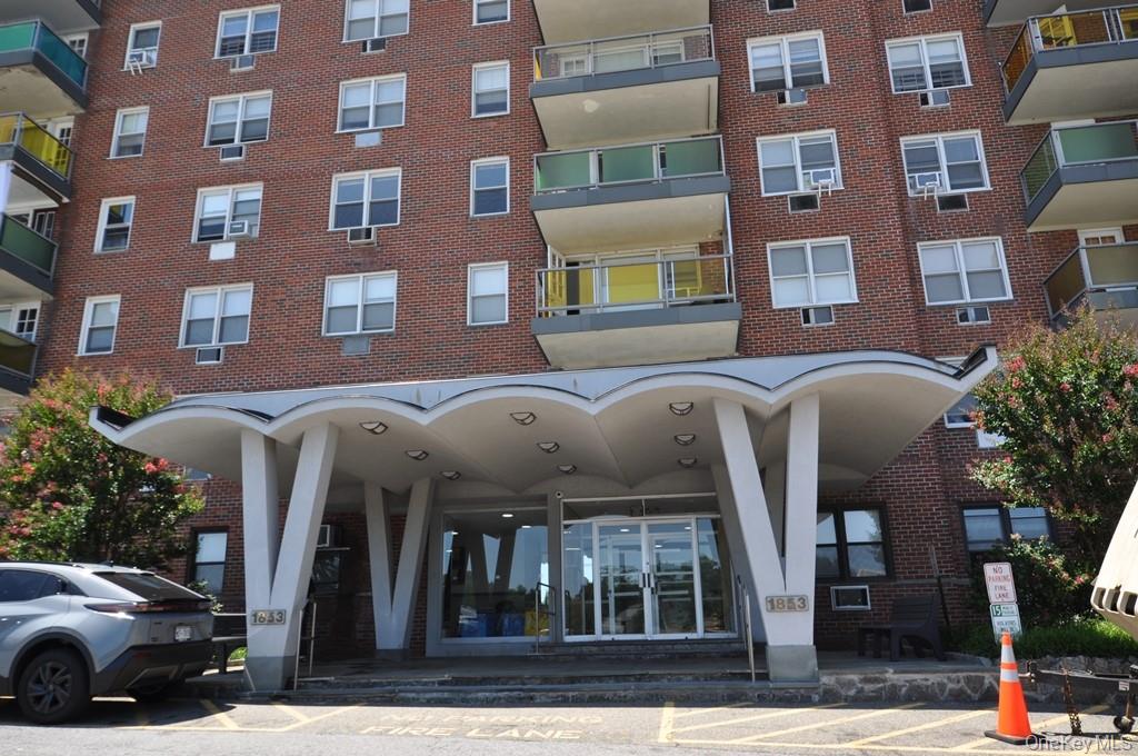 1853 Central Park Avenue 3f Property Photo 36
