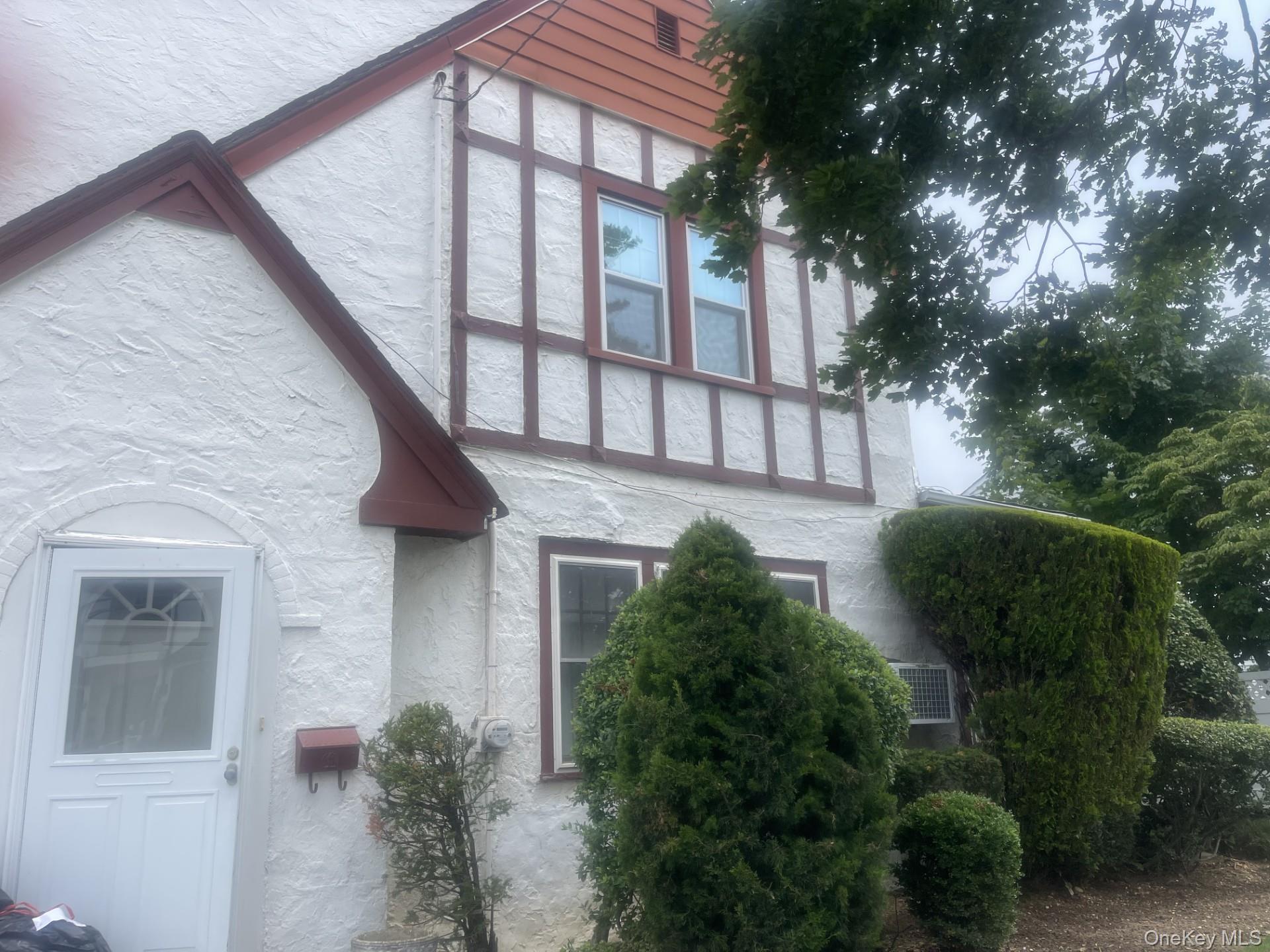 334 Westwood Road Property Photo 2