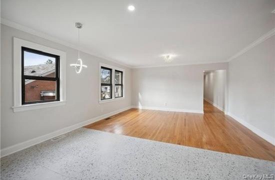 504 Ashford Avenue 1w Property Photo 4