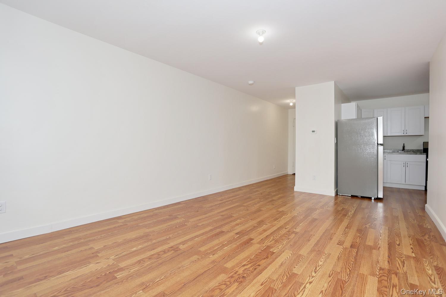242 Kearsing Parkway F Property Photo 7