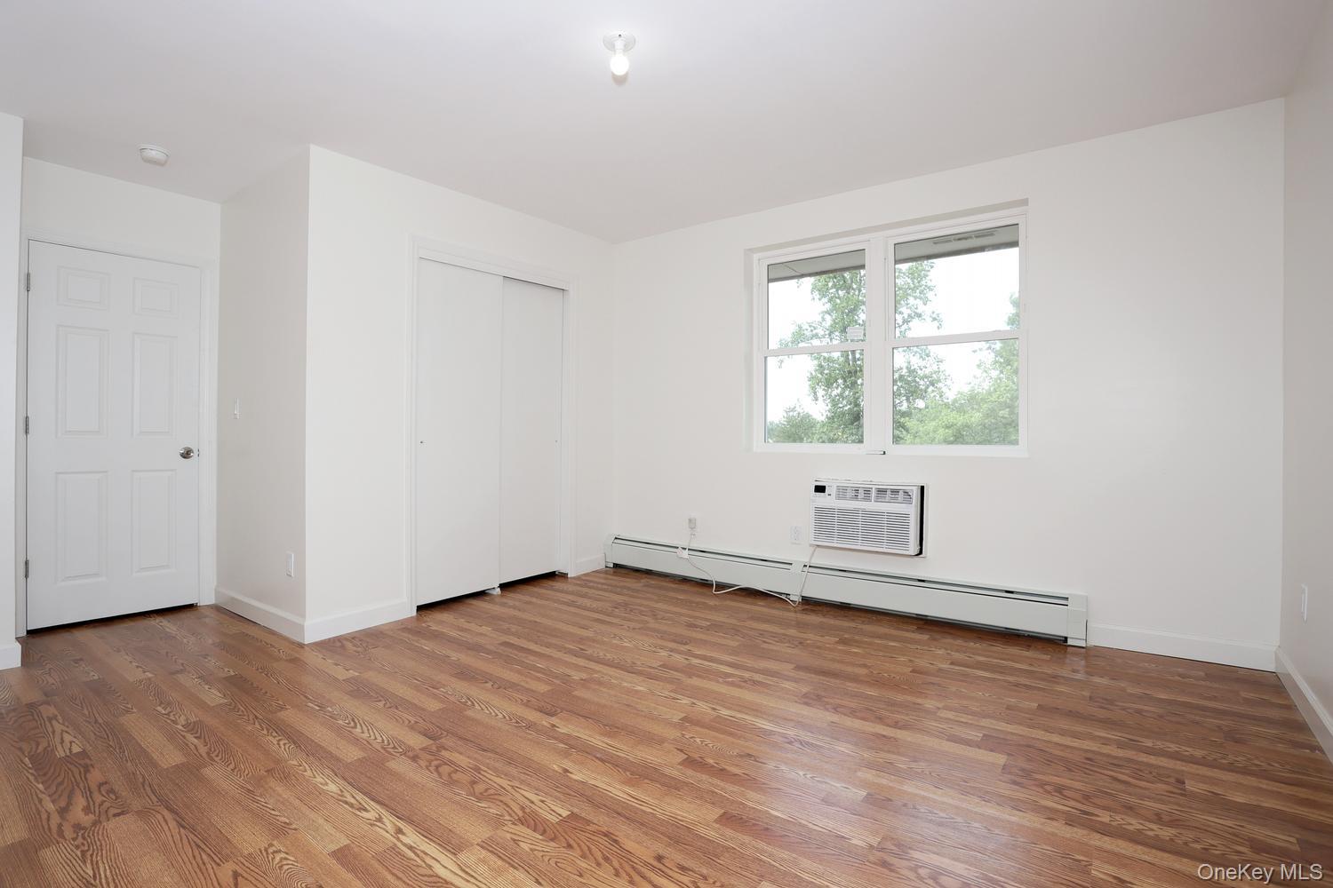 242 Kearsing Parkway F Property Photo 16