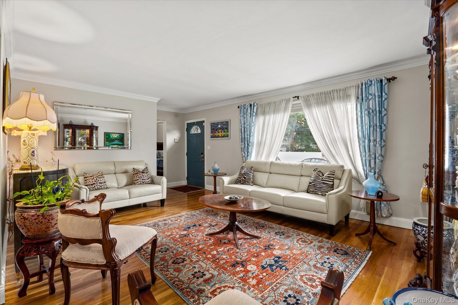 1219 Warwick Street Property Photo 6