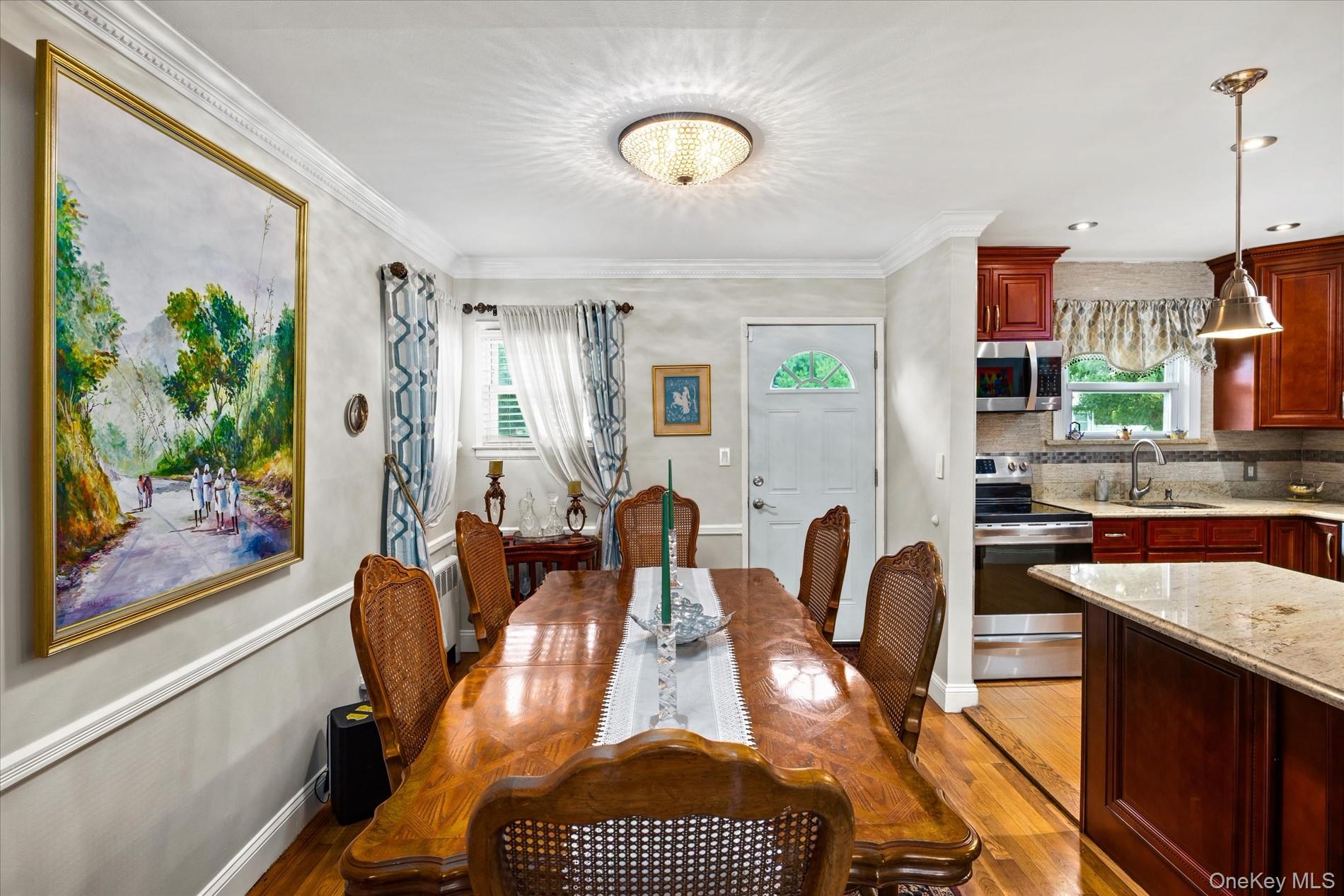 1219 Warwick Street Property Photo 7
