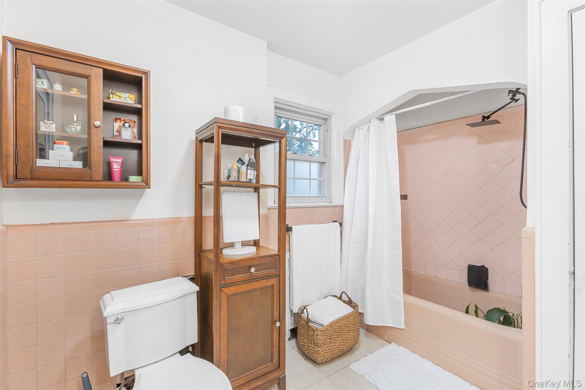 254 E Argyle Street Property Photo 13