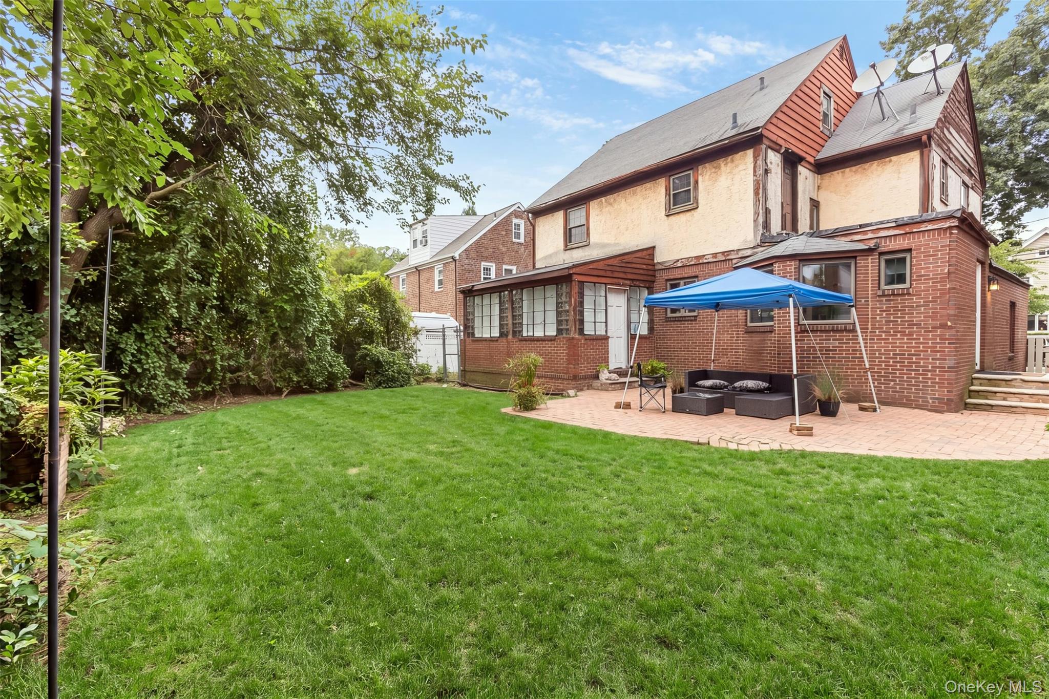 254 E Argyle Street Property Photo 17