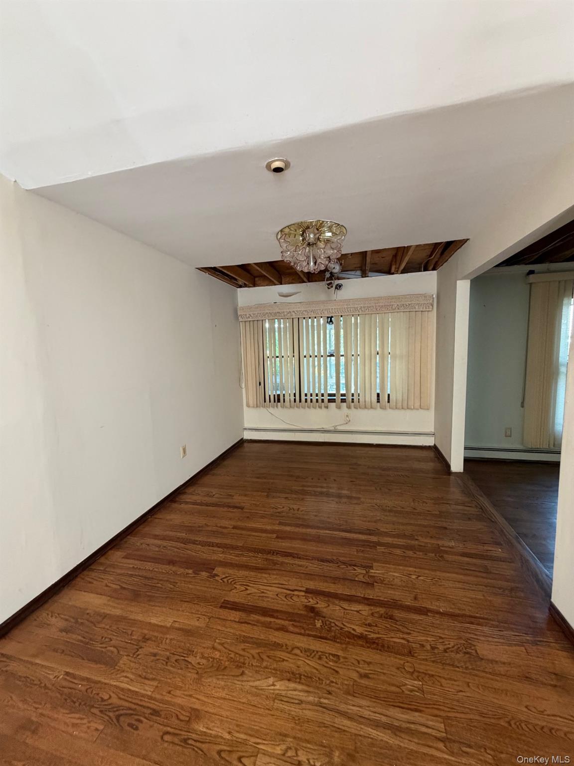 1067 N New York Drive Property Photo 15