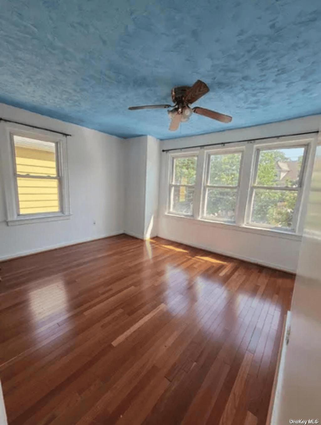 15013 118th Avenue Property Photo 3