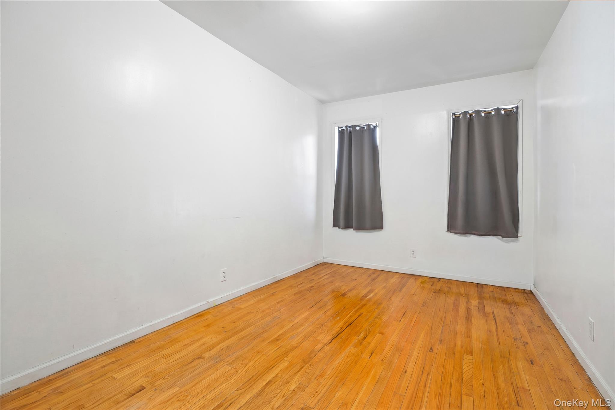 33-32 89th Street Property Photo 11