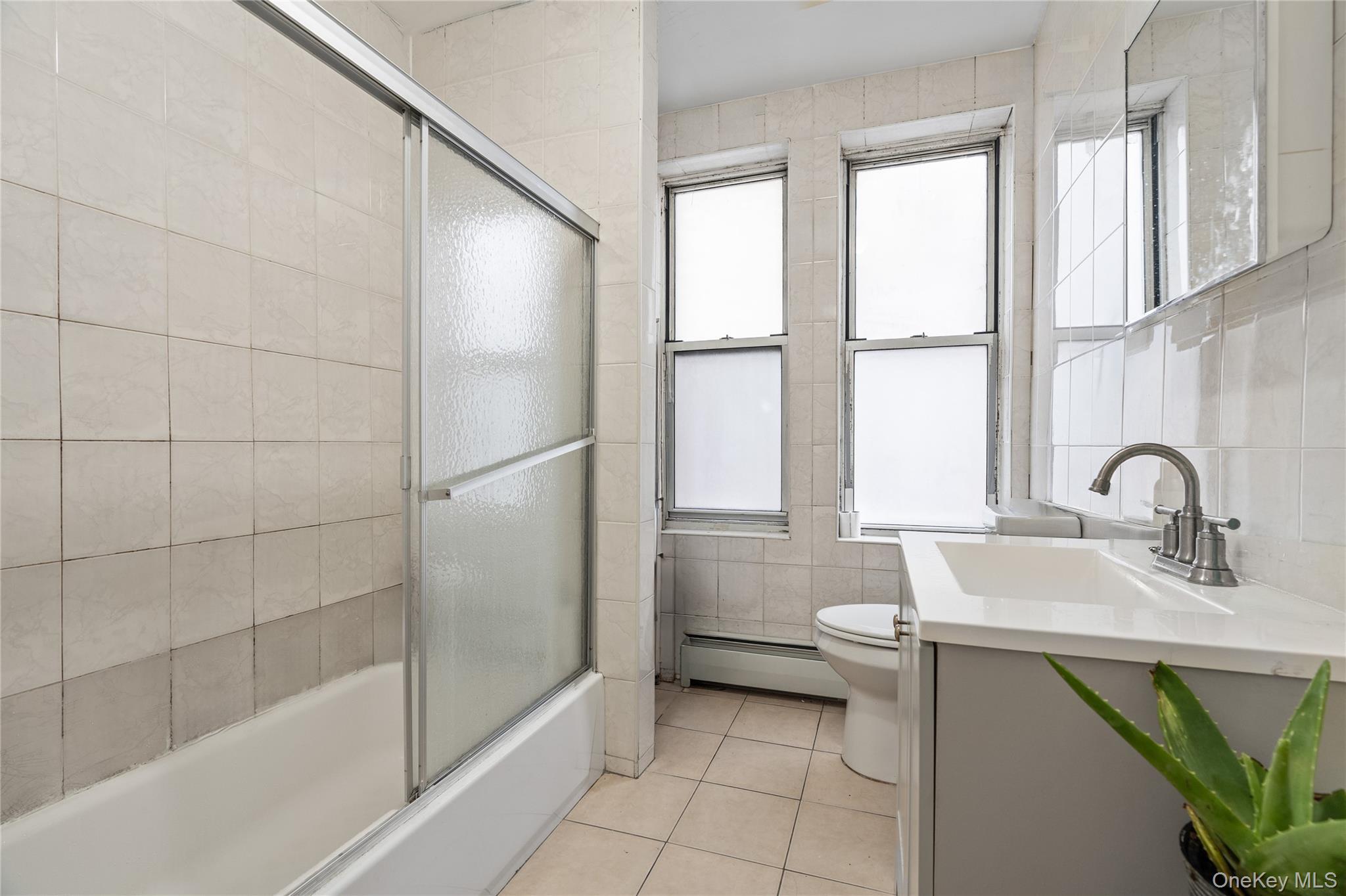 33-32 89th Street Property Photo 17