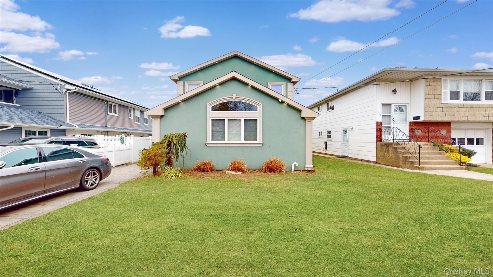 145 Kingston Boulevard Property Photo 7