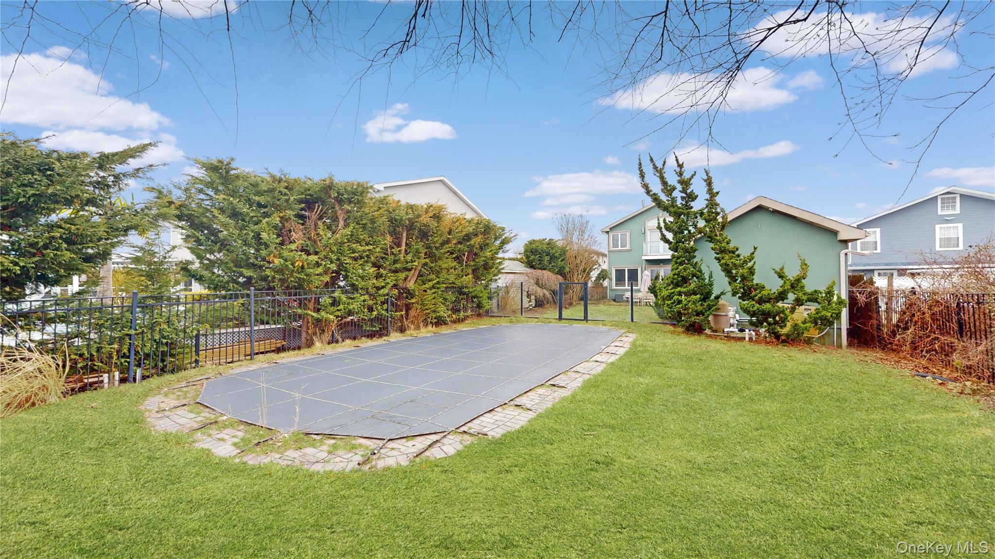 145 Kingston Boulevard Property Photo 13