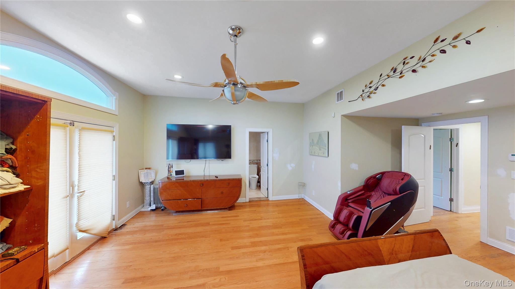 145 Kingston Boulevard Property Photo 18