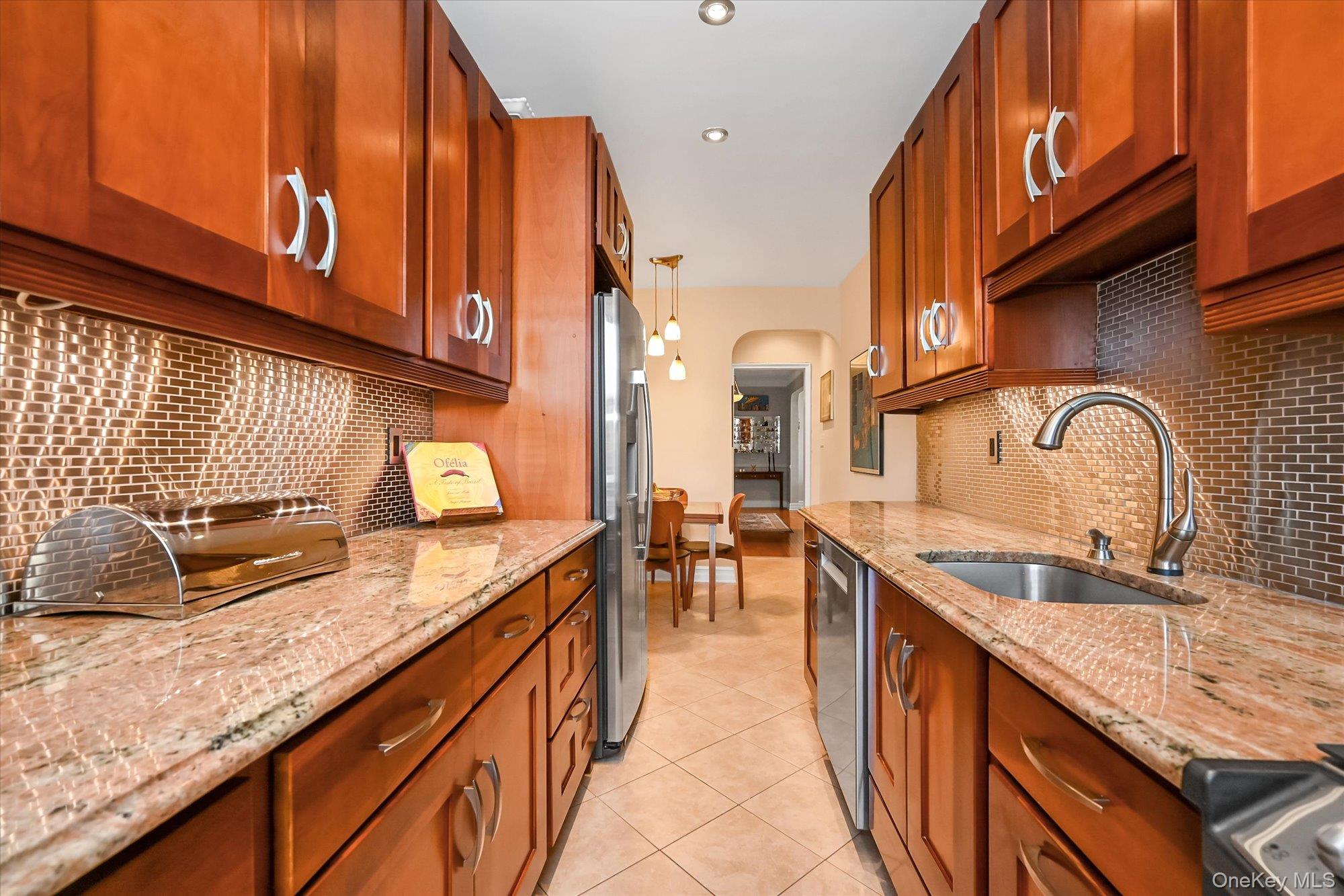 6536 Wetherole Street 608 Property Photo 10
