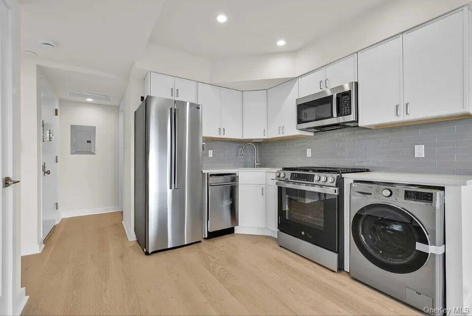 2525 31st Avenue 7a Property Photo 3