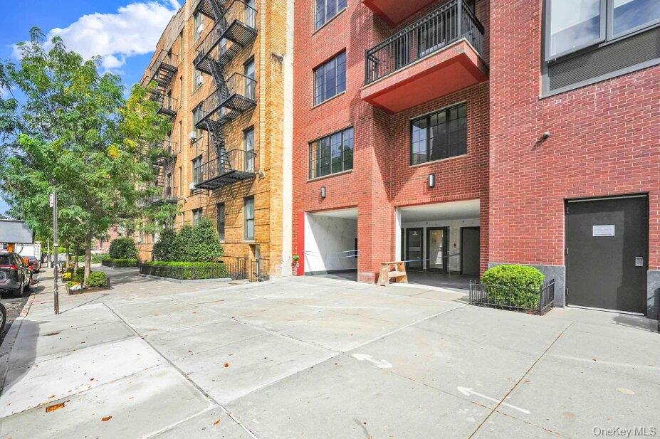 2525 31st Avenue 7a Property Photo 18