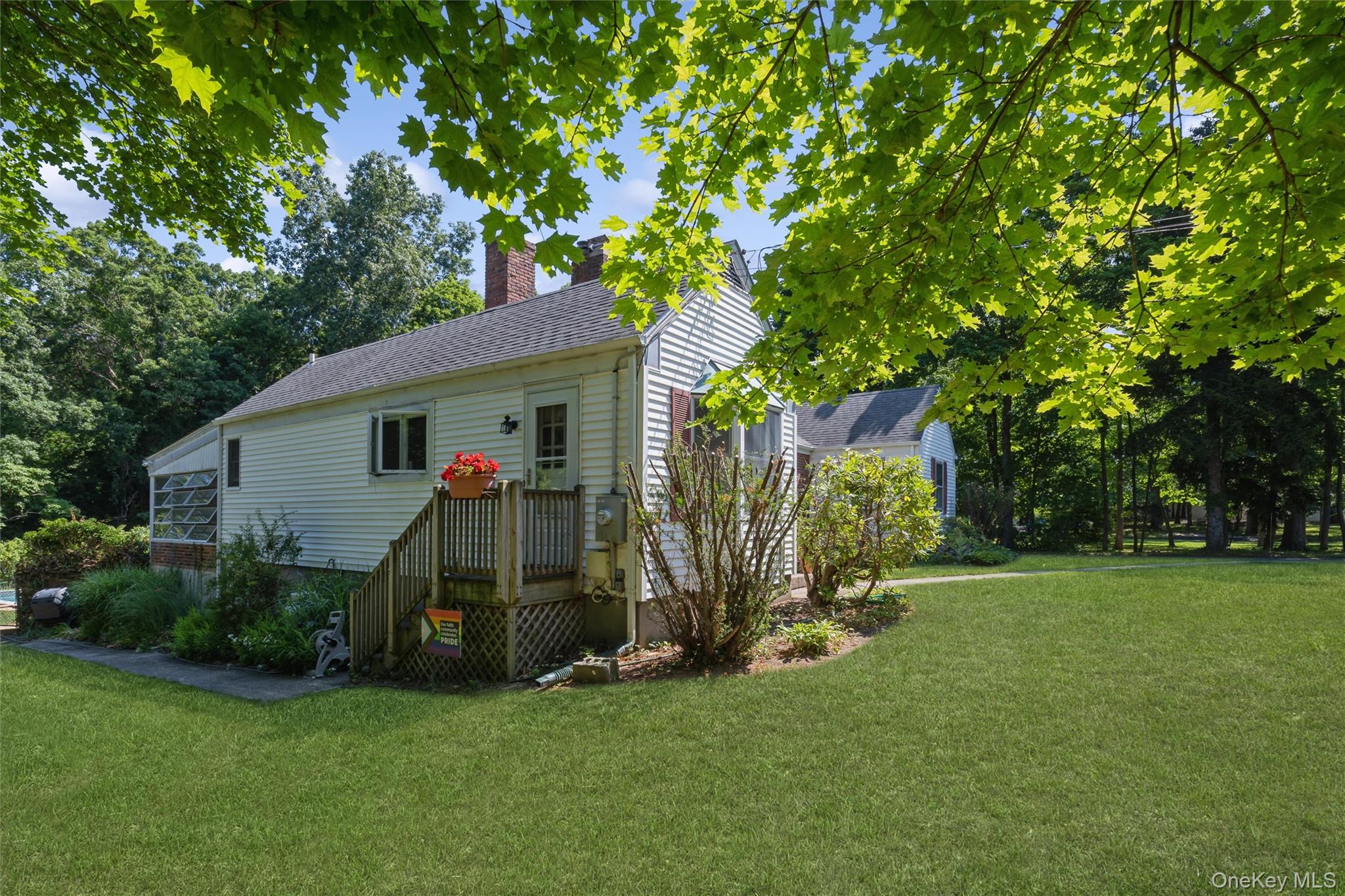 199 N Country Road Property Photo 39