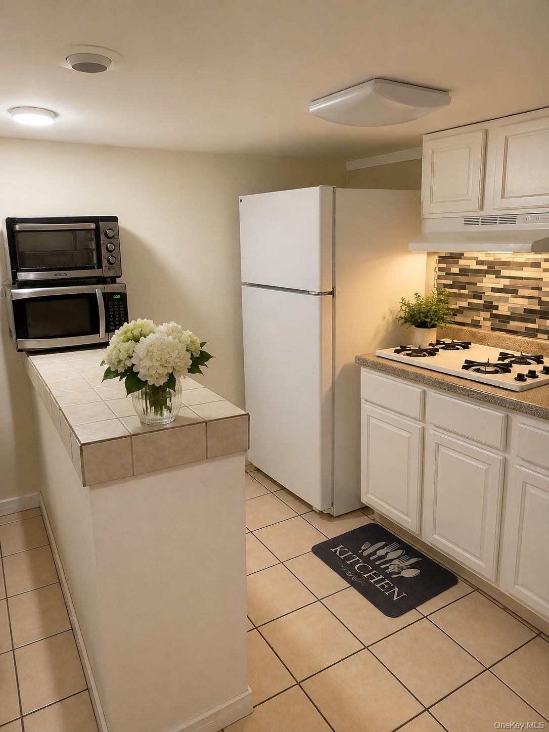 27 Leonard Place Property Photo 17