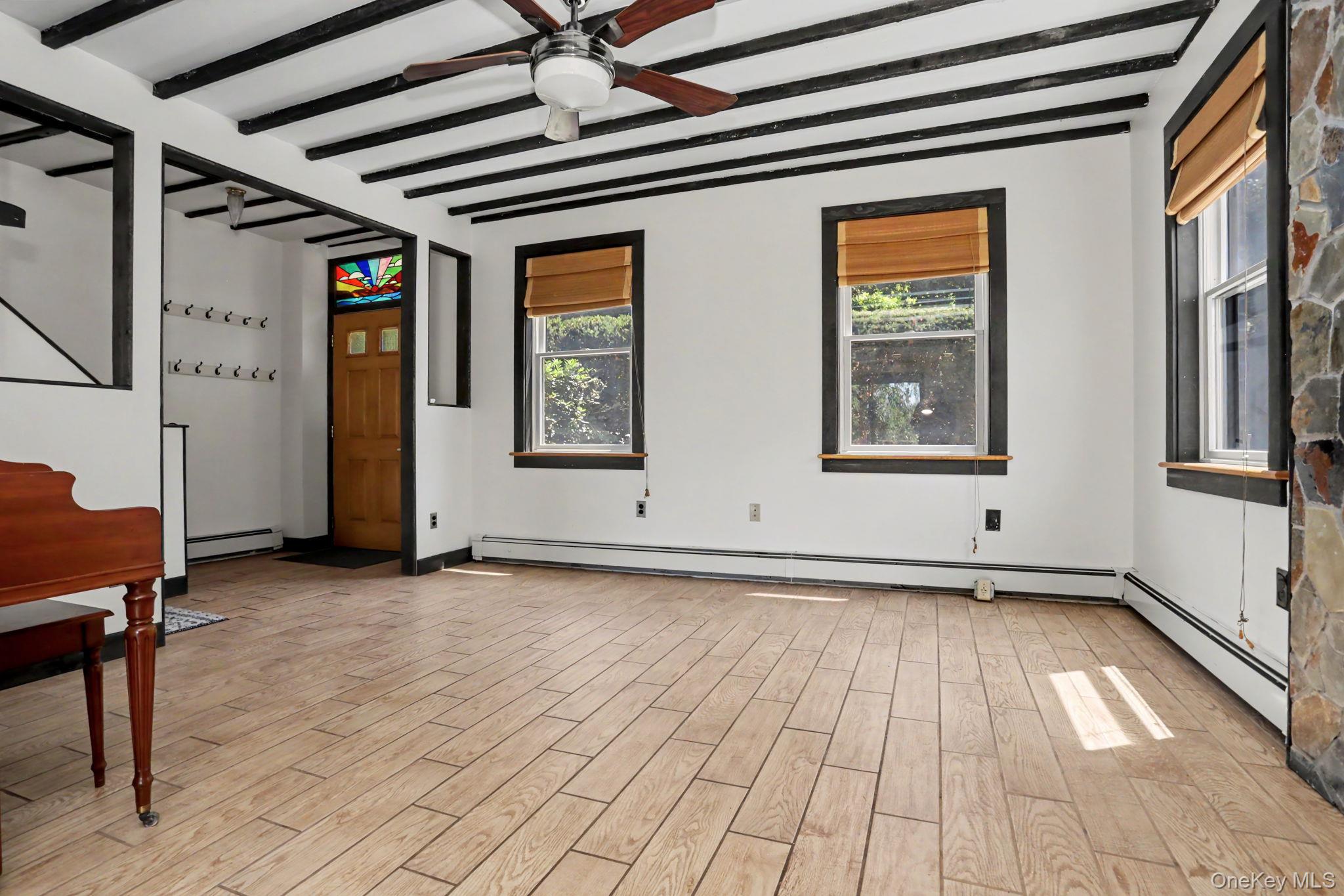 33 Cedar Lane Property Photo 5